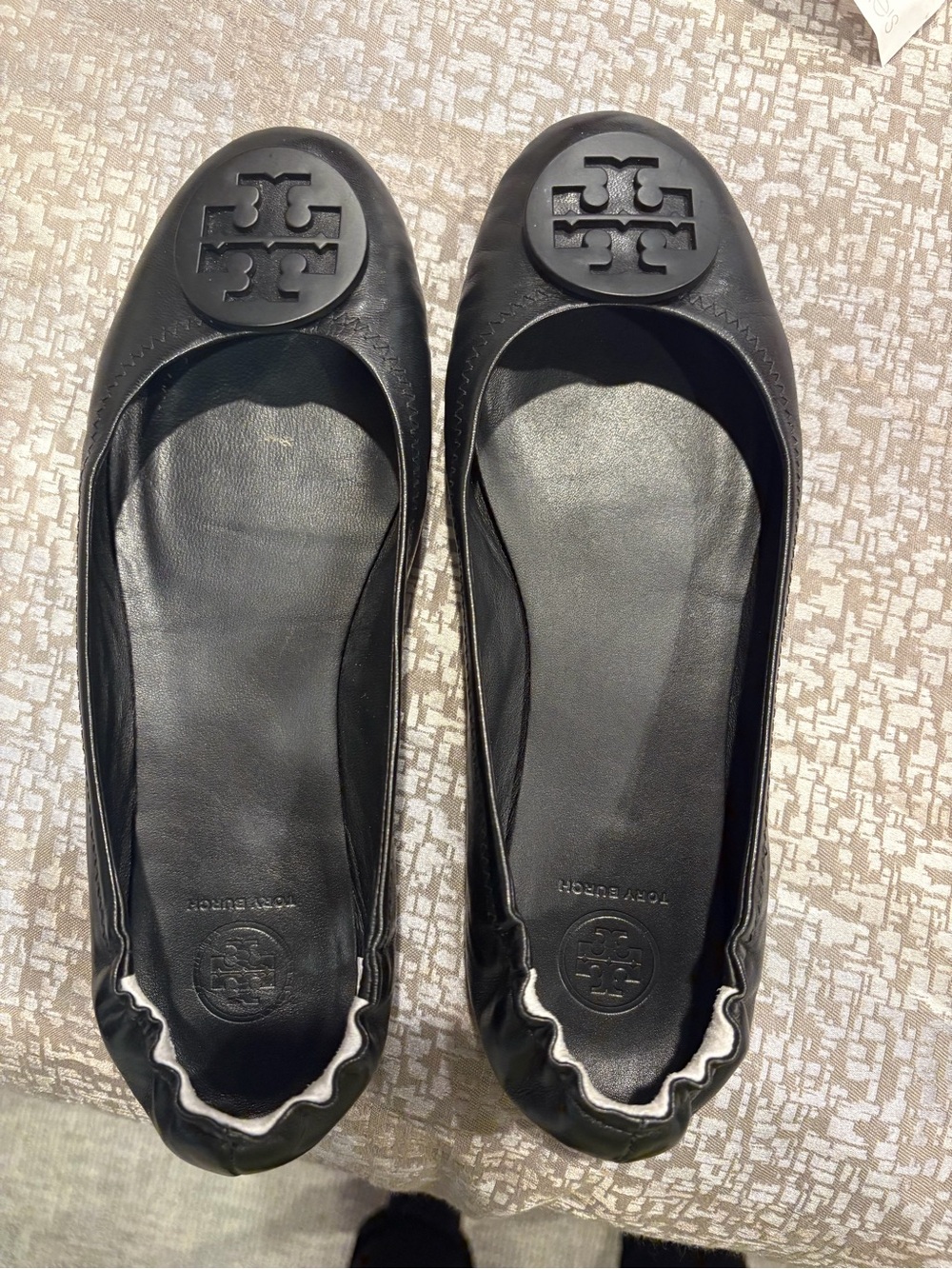 Tory Burch Black Leather Logo Ballet Flat
